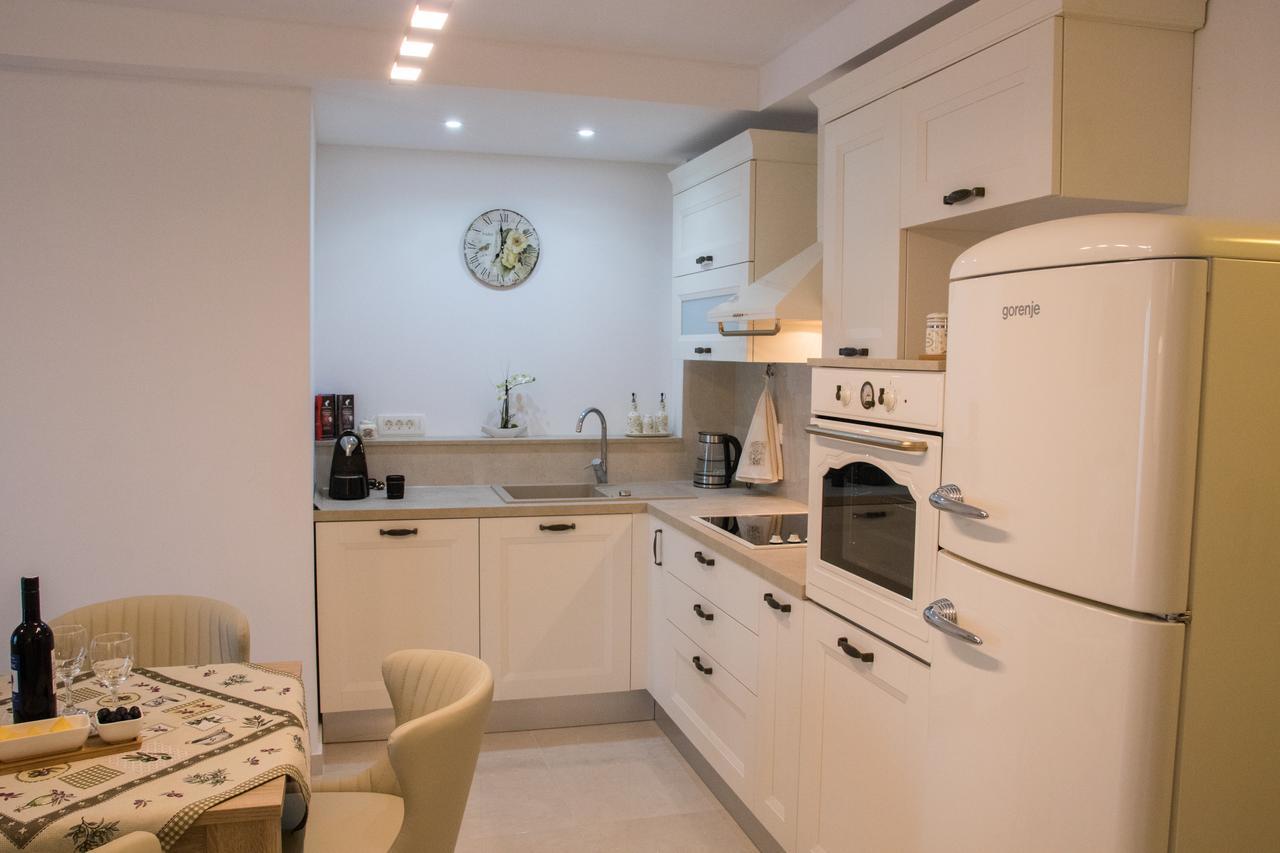 Villa Apartments Katja Trogir Exteriér fotografie