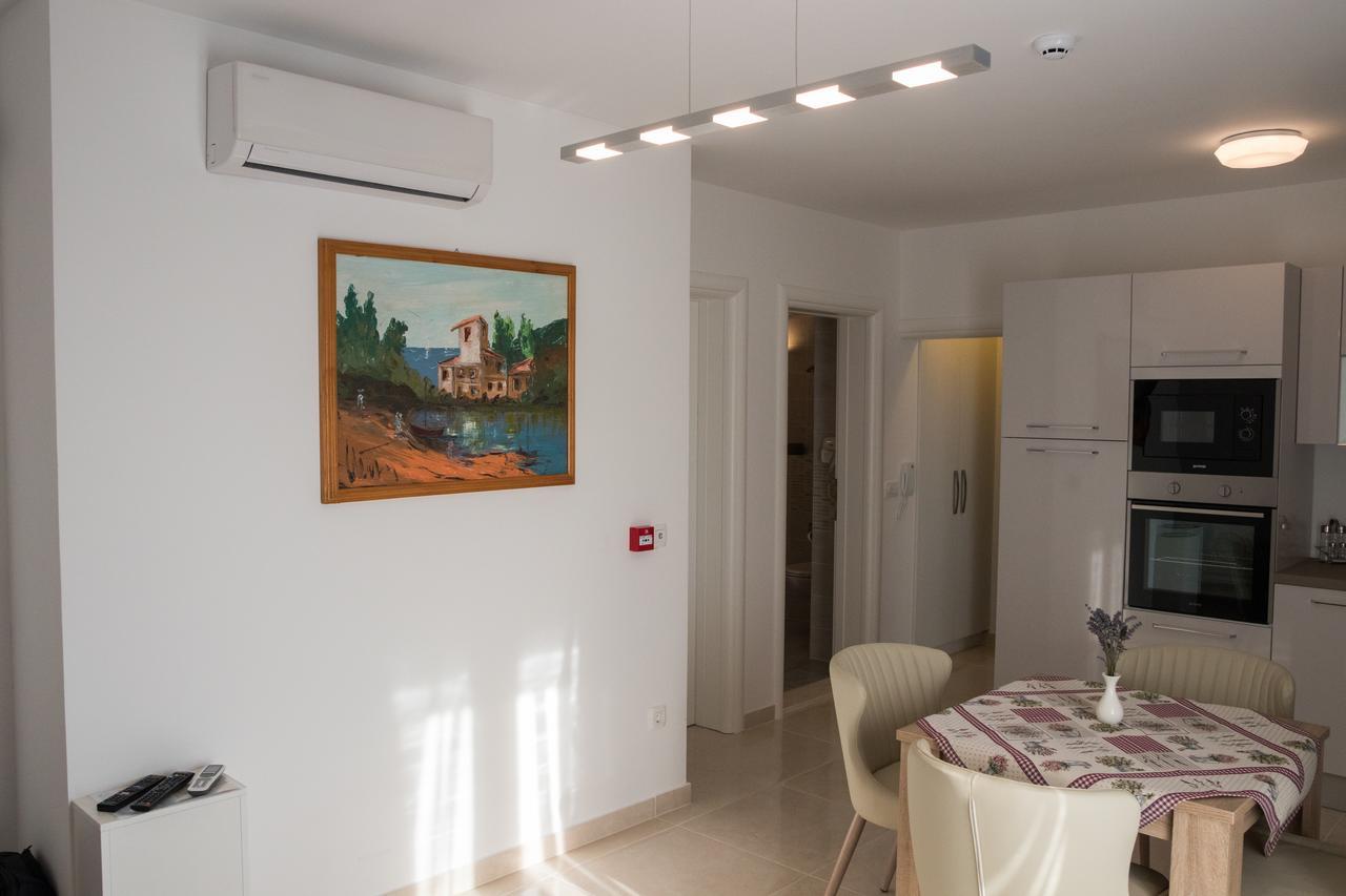 Villa Apartments Katja Trogir Exteriér fotografie